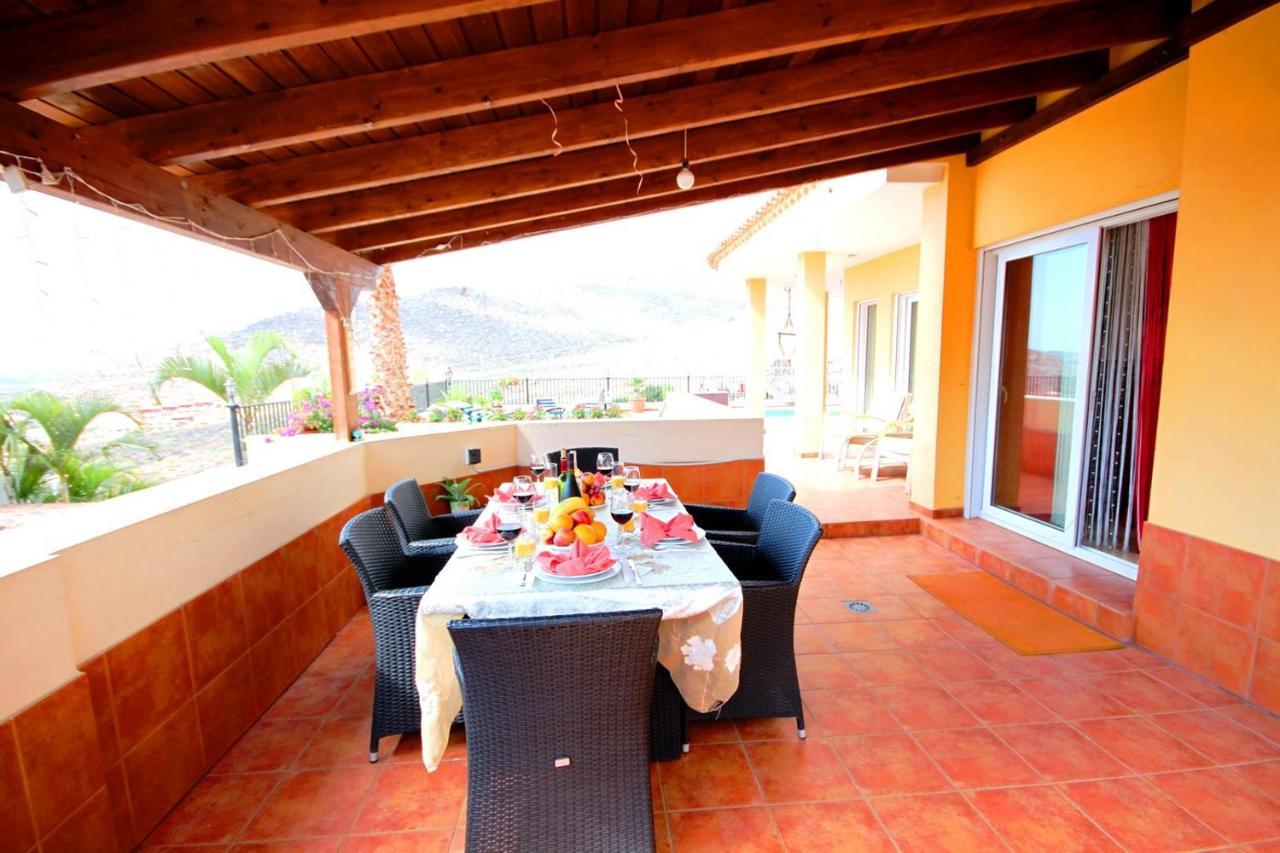 Villa With Private Pool And Magnificent Views Costa Adeje (Tenerife) Exterior foto